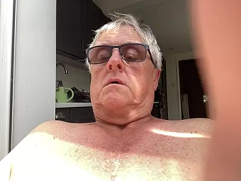 bigbadjon69 online show from July 3, 1:06 pm
