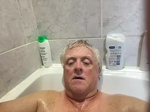 bigbadjon69 online show from July 30, 10:25 am