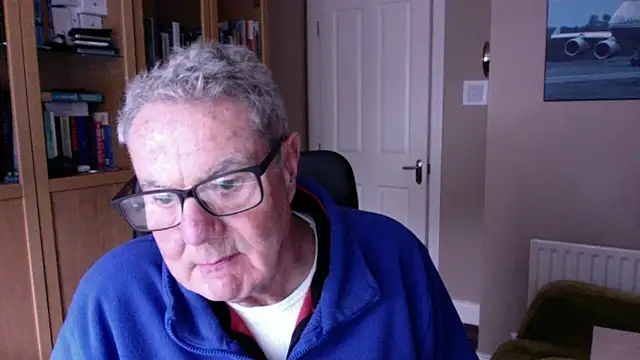 Snapshot of Oldpistolpete chatting on January 13, 2:32 pm Oldpistolpete online show from January 13, 2:32 pm