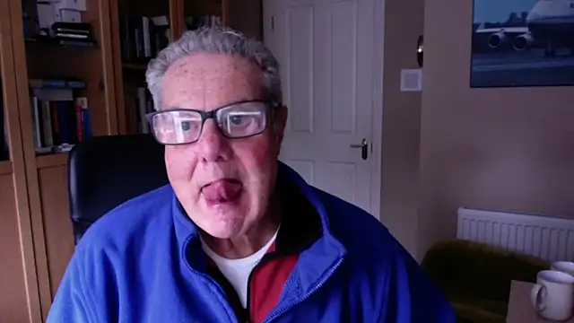 Snapshot of Oldpistolpete chatting on February 17, 1:32 pm Oldpistolpete online show from February 17, 1:32 pm