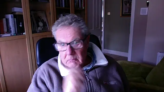 Snapshot of Oldpistolpete chatting on February 26, 9:53 am Oldpistolpete online show from February 26, 9:53 am