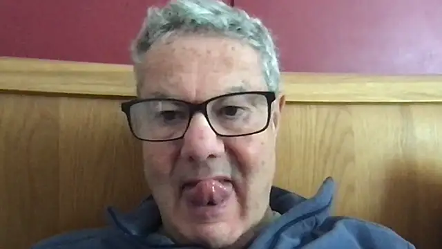 Snapshot of Oldpistolpete chatting on September 16, 10:05 am Oldpistolpete online show from September 16, 10:05 am