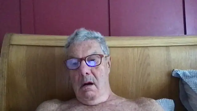 Snapshot of Oldpistolpete chatting on June 30, 8:48 am Oldpistolpete online show from June 30, 8:48 am