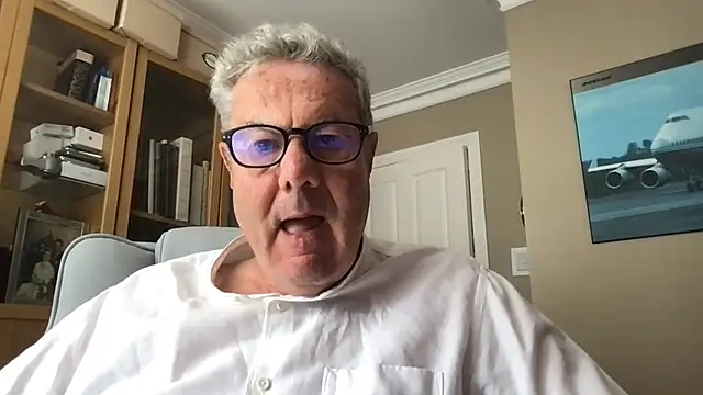 Snapshot of Oldpistolpete chatting on August 2, 2:04 pm Oldpistolpete online show from August 2, 2:04 pm