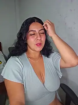 Mary pinkish online show from February 27, 1:16 am