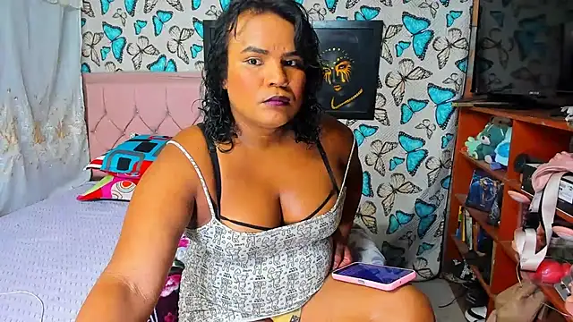 luciana osorno online show from February 9, 6:39 am