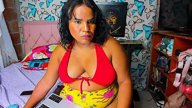 luciana osorno online show from February 10, 10:41 am