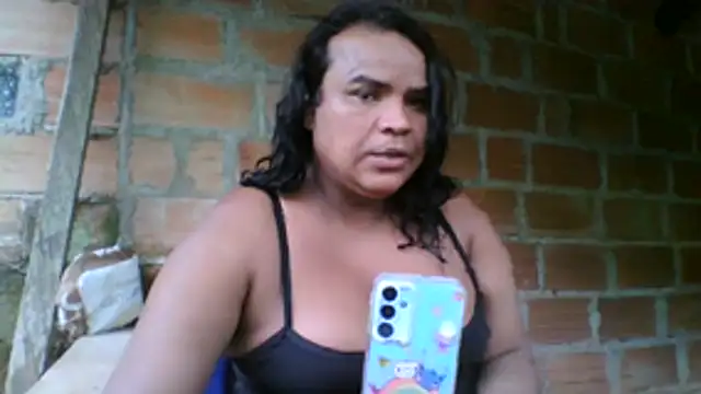 Snapshot of luciana_osorno chatting on July 18, 11:58 am luciana osorno online show from July 18, 11:58 am