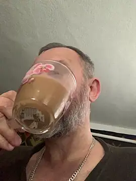 GHsveter online show from November 6, 8:04 am