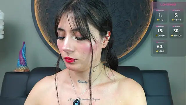 miss sharlotte18 online show from November 7, 6:08 pm