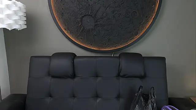 Snapshot of miss_vaiolette chatting on September 29, 11:04 am miss vaiolette online show from September 29, 11:04 am