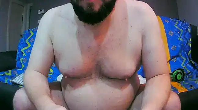 Snapshot of txan9876 chatting on December 18, 2:21 am txan9876 online show from December 18, 2:21 am