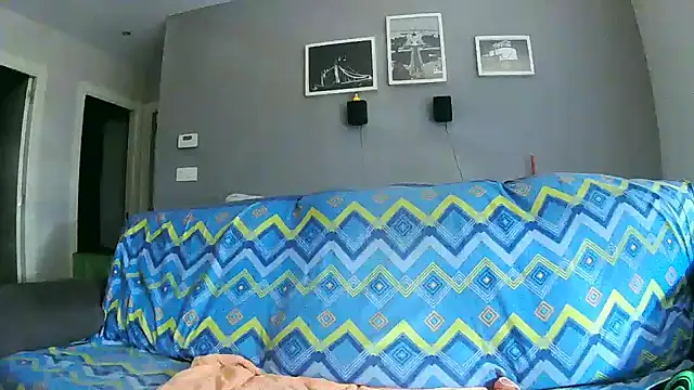 Snapshot of txan9876 chatting on October 29, 9:55 am txan9876 online show from October 29, 9:55 am