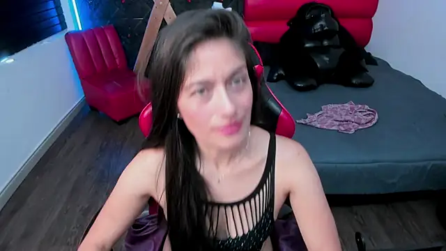 Snapshot of AnnyMilet_ chatting on July 28, 4:39 pm AnnyMilet online show from July 28, 4:39 pm