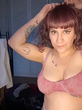 callmelouve online show from March 14, 5:24 pm