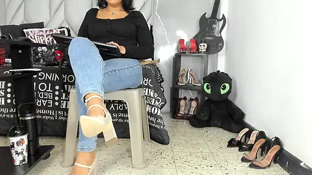 MirandaHaguen online show from April 29, 8:59 pm