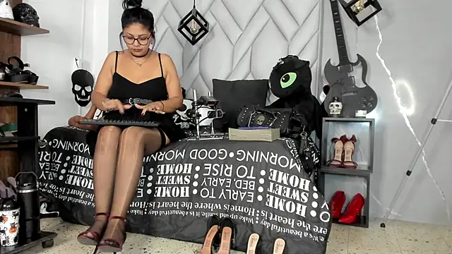 MirandaHaguen online show from June 20, 8:55 pm