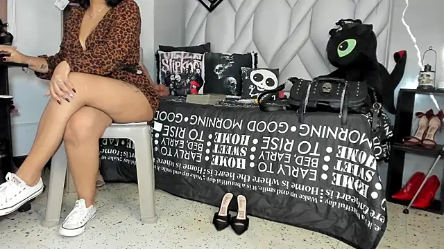 MirandaHaguen online show from June 26, 9:19 pm