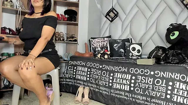MirandaHaguen online show from July 1, 8:52 pm