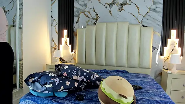 Snapshot of mollieblue69 chatting on January 23, 12:30 pm mollieblue69 online show from January 23, 12:30 pm