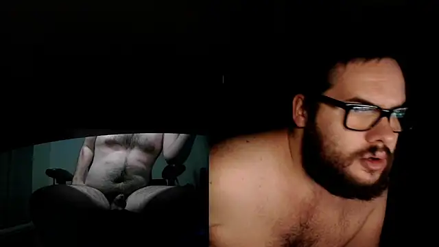 Snapshot of fck_boy123 chatting on December 2, 2:28 am fck boy123 online show from December 2, 2:28 am