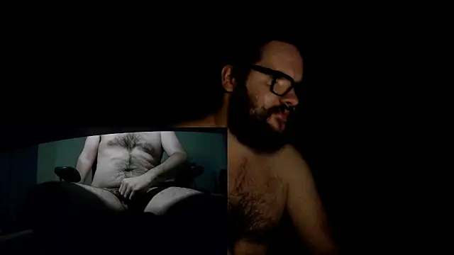 Snapshot of fck_boy123 chatting on December 5, 1:25 am fck boy123 online show from December 5, 1:25 am