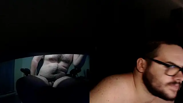 Snapshot of fck_boy123 chatting on December 14, 5:35 am fck boy123 online show from December 14, 5:35 am