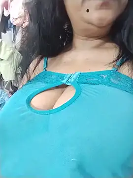 Snapshot of tharu_sweet chatting on May 21, 1:18 pm tharu sweet online show from May 21, 1:18 pm