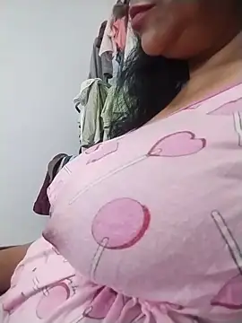 Snapshot of tharu_sweet chatting on May 26, 1:51 pm tharu sweet online show from May 26, 1:51 pm