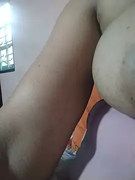 Snapshot of tharu_sweet chatting on July 14, 6:40 am tharu sweet online show from July 14, 6:40 am