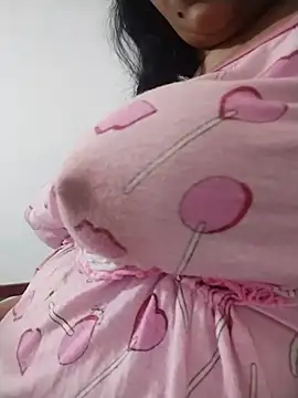 Snapshot of tharu_sweet chatting on July 28, 1:32 pm tharu sweet online show from July 28, 1:32 pm