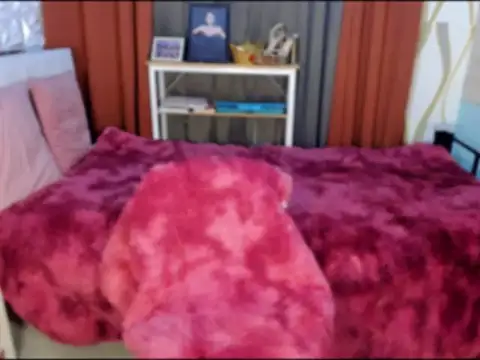 Laura yourhottestbabe123 online show from January 23, 2:28 pm