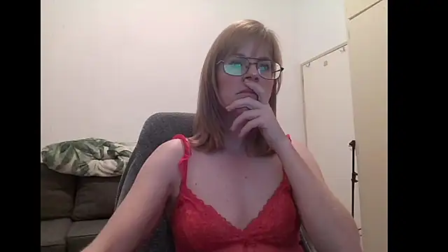 Snapshot of SavannaGirly chatting on October 2, 6:53 am SavannaGirly online show from October 2, 6:53 am