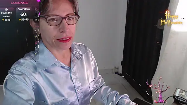 Chayla Ruiz online show from November 15, 11:07 am