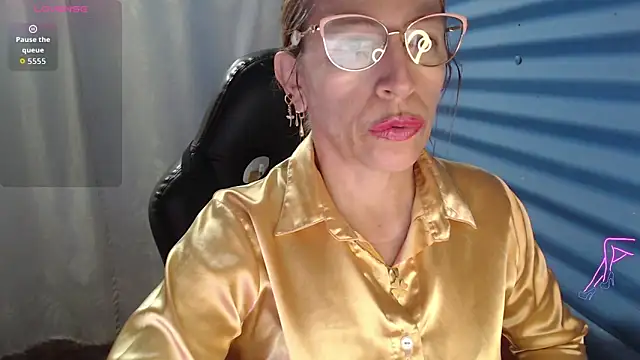 Chayla Ruiz online show from May 13, 12:46 pm