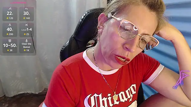 Chayla Ruiz online show from May 15, 12:28 am
