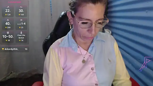Chayla Ruiz online show from June 12, 10:58 am