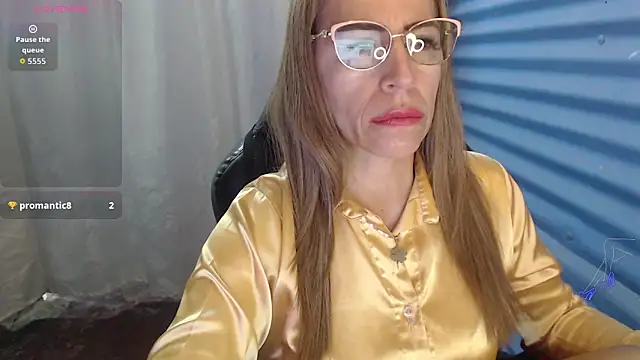 Chayla Ruiz online show from June 13, 12:36 pm