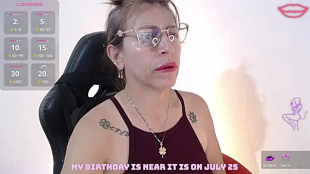 Chayla Ruiz online show from July 11, 10:33 pm