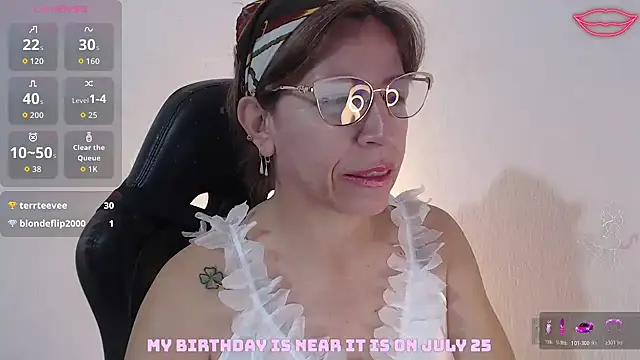 Chayla Ruiz online show from July 19, 10:19 am