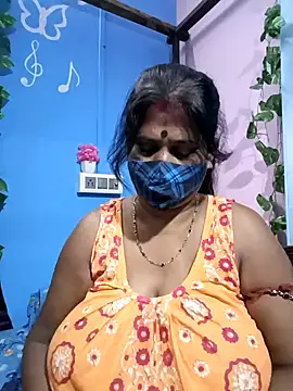Snapshot of parioo7 chatting on December 8, 3:35 pm parioo7 online show from December 8, 3:35 pm
