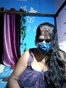 Snapshot of parioo7 chatting on February 1, 3:18 pm parioo7 online show from February 1, 3:18 pm