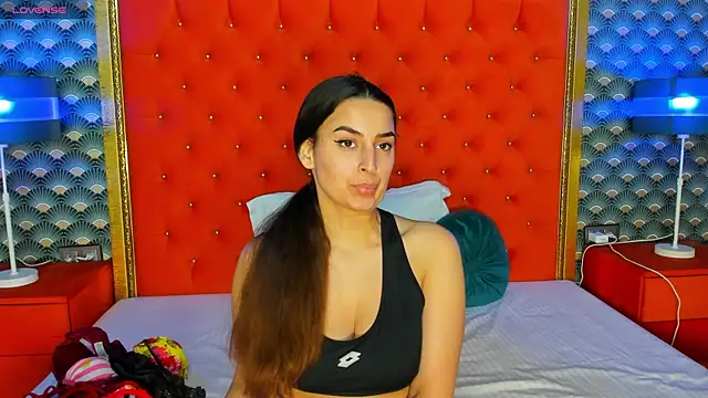 Snapshot of VallerieJones chatting on March 11, 1:01 pm VallerieJones online show from March 11, 1:01 pm