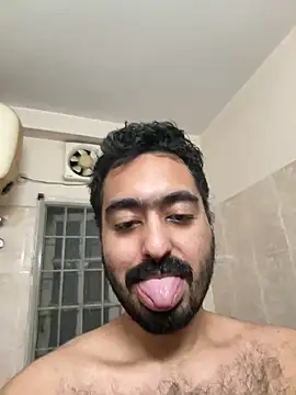 Snapshot of Vikram9918 chatting on December 24, 2:01 pm Vikram9918 online show from December 24, 2:01 pm