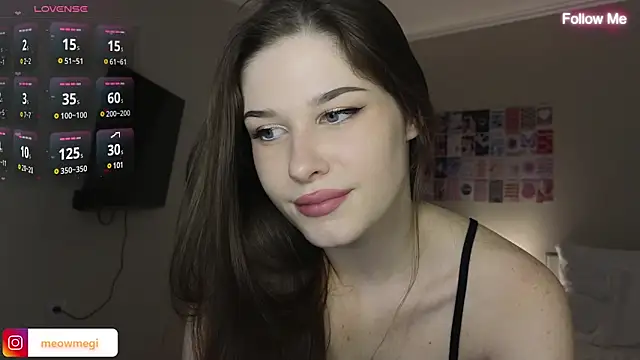 LisaSweetie online show from February 3, 9:50 pm