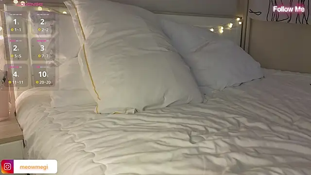 LisaSweetie online show from February 17, 7:10 pm