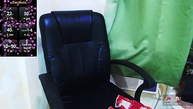 Alliayah Hollyx online show from December 21, 5:36 am