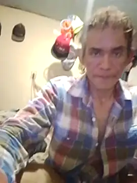 Snapshot of MarsWood chatting on November 15, 8:33 am MarsWood online show from November 15, 8:33 am