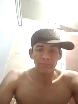 Snapshot of MarsWood chatting on November 28, 6:05 am MarsWood online show from November 28, 6:05 am