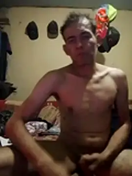 Snapshot of MarsWood chatting on December 13, 8:14 pm MarsWood online show from December 13, 8:14 pm